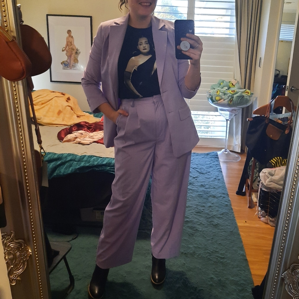 Purple 2 piece suit - Picture 2 of 5